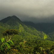 Parque Nacional Cerro Azul Meambar, Honduras