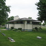 Pettit Memorial Chapel, Belvidere, IL