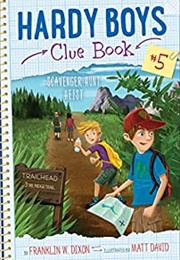 Scavenger Hunt Heist (5) (Hardy Boys Clue Book) (=)