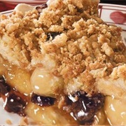 Cranberry Apple Streusel Pie