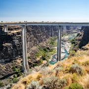 Hansen Bridge