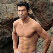 Adam Noshimuri, Hawaii Five-0