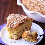 Cinnamon Roll Coffee Cake Pie