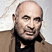 Bob Hoskins
