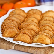 Kok Chai (Mini Peanut Puffs)