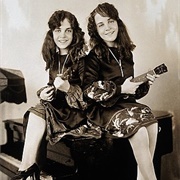 Daisy & Violet Hilton