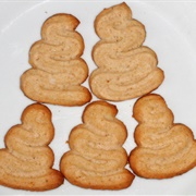 Vegan Grape Juice and Rum Spritz