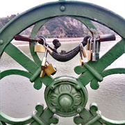 Budapest Mini Statues