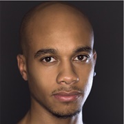 Hari Ziyad (Queer, Enby, He/They)