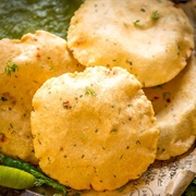 Aloo Puri / Potato Puri
