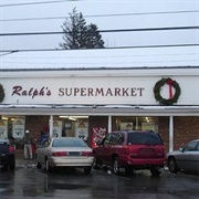 New Hampshire: Ralph's Supermarket, Charlestown