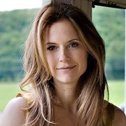Kelly Preston