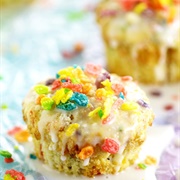 Rainbow Fruity Pebbles Muffins