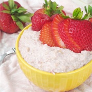 Apple and Lychee Oatmeal