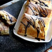 Nutella Cheesecake Puffs