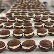 Eat a Maine Whoopie Pie