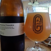 Oregon: Nectarine Premiere (De Garde Brewing)