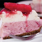 Rhubarb Gingersnap Icebox Pie