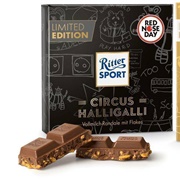 Whole Milk Riot With Flakes (Circus Halligalli)