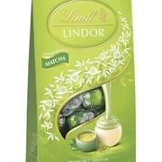 Lindt Lindor Truffles White Chocolate Matcha
