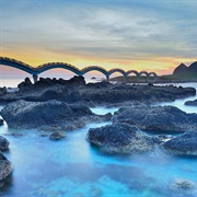 Sanxiantai (Dragon Bridge)