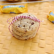 Butterfinger Cheesecake Pudding Cookies