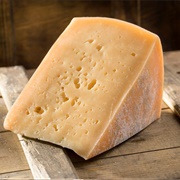 Molbo Cheese