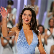 Deidre Downs Gunn (Lesbian, She/Her)