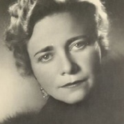 Franziska Kinz Actress