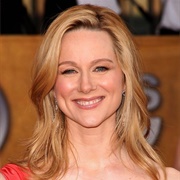 Laura Linney