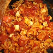 Pasta With Tomato and Fig Sauce and Vegan Cheese Cubes