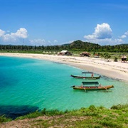 Tanjung Aan Beach
