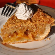 Pear, Apple & Fig Pie With Hazelnut Crumb Topping