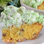 Pistachio Salad Mousse Pie
