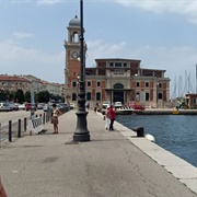 Parcheggio Pubblico Trieste II