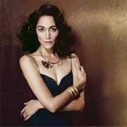 Sandrine Holt