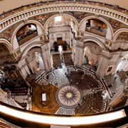 Whisper in the St. Paul's Gallery (London)