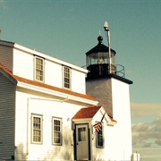 Fort Point Lighthouse