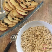Apple and Blackcurrant Oatmeal