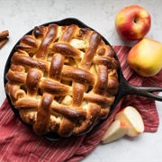 Apple Pie With Soft Pretzel Crust
