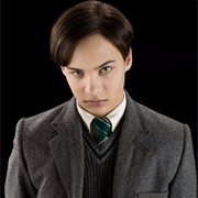 Lord Voldemort/Tom Riddle - Frank Dillane