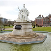 Queen Victoria Statue, Kensington