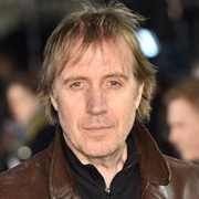 Rhys Ifans