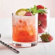 Strawberry Gin Smash