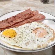 Egg and Turkey Bacon