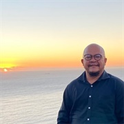 Jabulani Chen Pereira (Queer, Genderqueer, He/They)