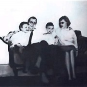 The Schmidt Family (Gerhard Richter)