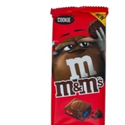 M&M's Cookie Milk Chocolate Bar With Minis