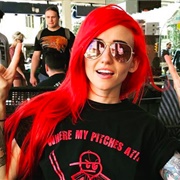 Lights (Bisexual, She/Her)