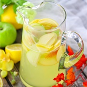 Apple and Lemonade